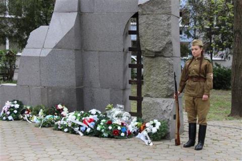 Pietna spomienka - zdroj www.novezamky.sk